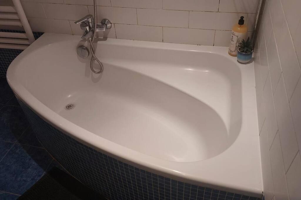 Family Friendly 1 Bed Appartment 布鲁塞尔 外观 照片